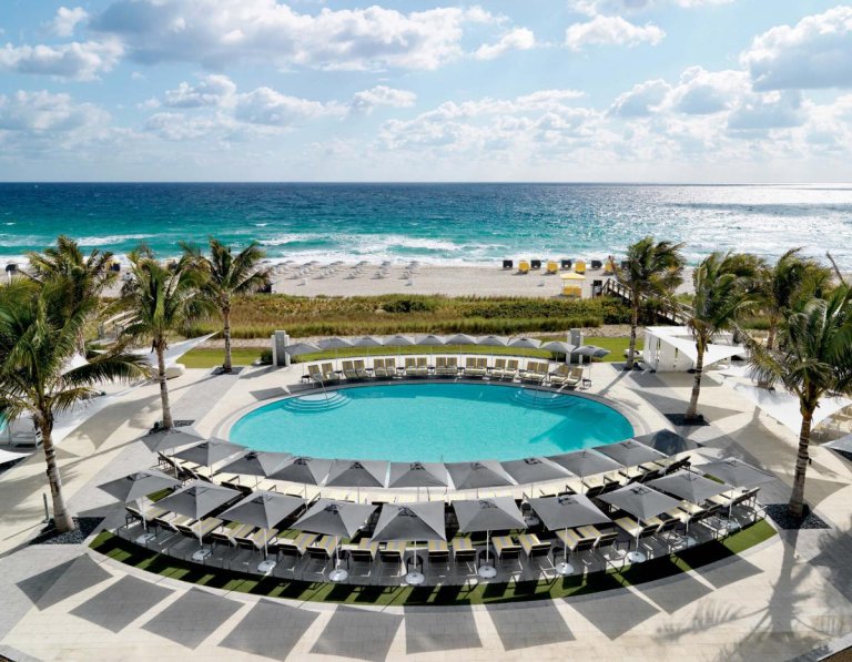 <trp-post-container data-trp-post-id='35198'>Ring in The New Year with a Staycation in The Palm Beaches</trp-post-container>