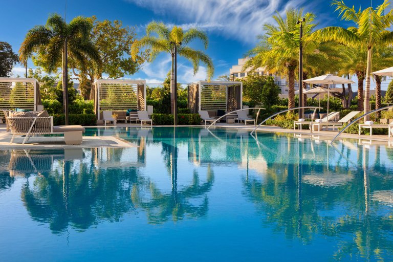 Neue Hotelangebote in den Palm Beaches, FL im Jahr 2024