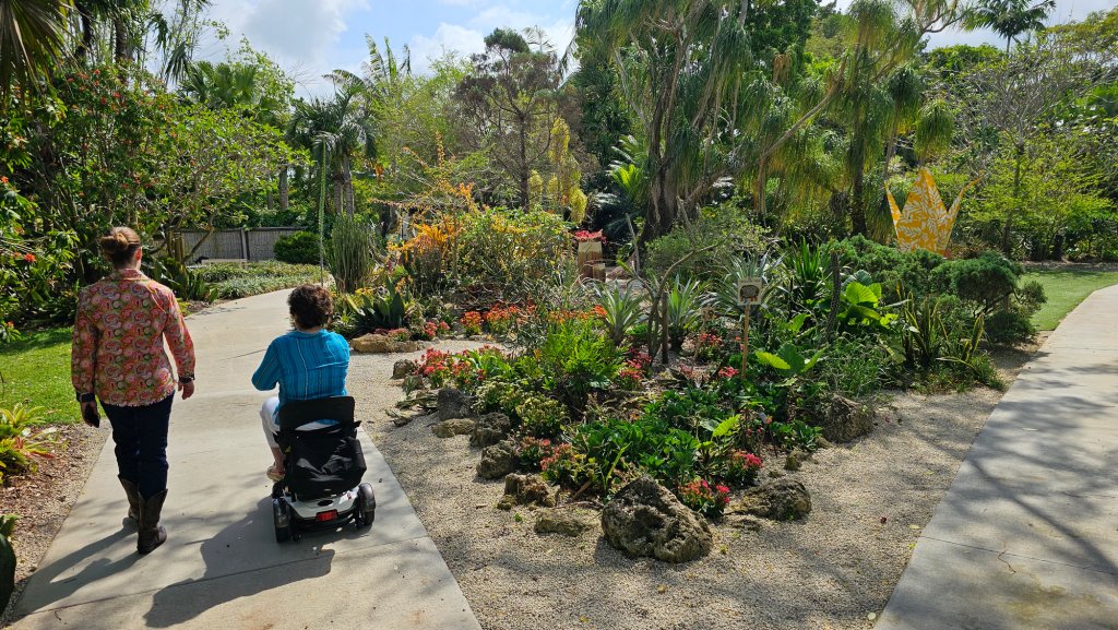 Rosemarie en el Jardín Botánico de Mounts